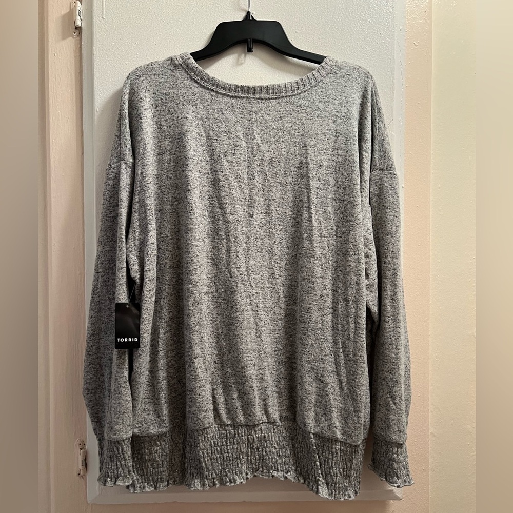 Plus size- Relaxed Fit Super Soft Plush
Drop Shoulder Smocked Bottom
Sweatshirt - Picture 4 of 5